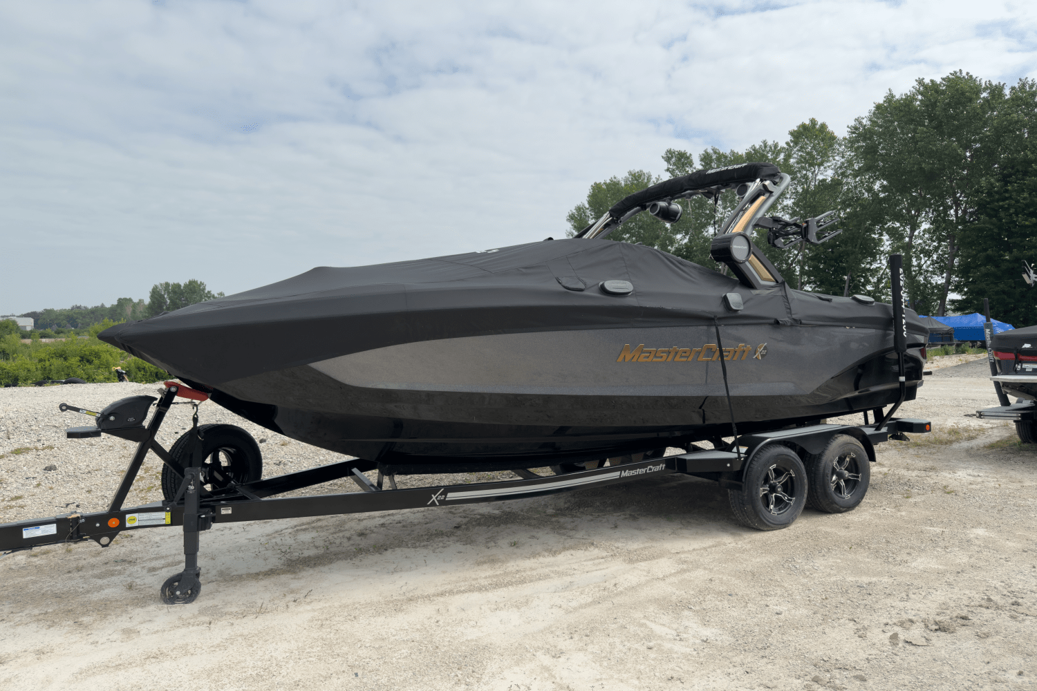 Slide: The Image of Mastercraft X22 2025 - 46