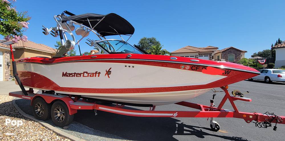 Slide: The Image of Mastercraft X23 2016 - 15614824