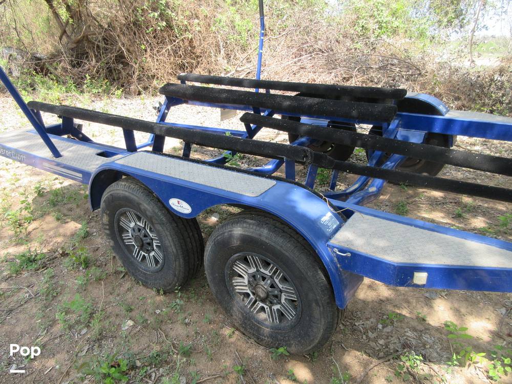 Slide: The Image of Mastercraft X23 2018 - 15302168