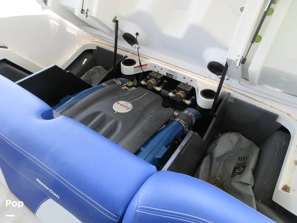 Slide: The Image of Ilmor 5500GDI Engine - 15302198