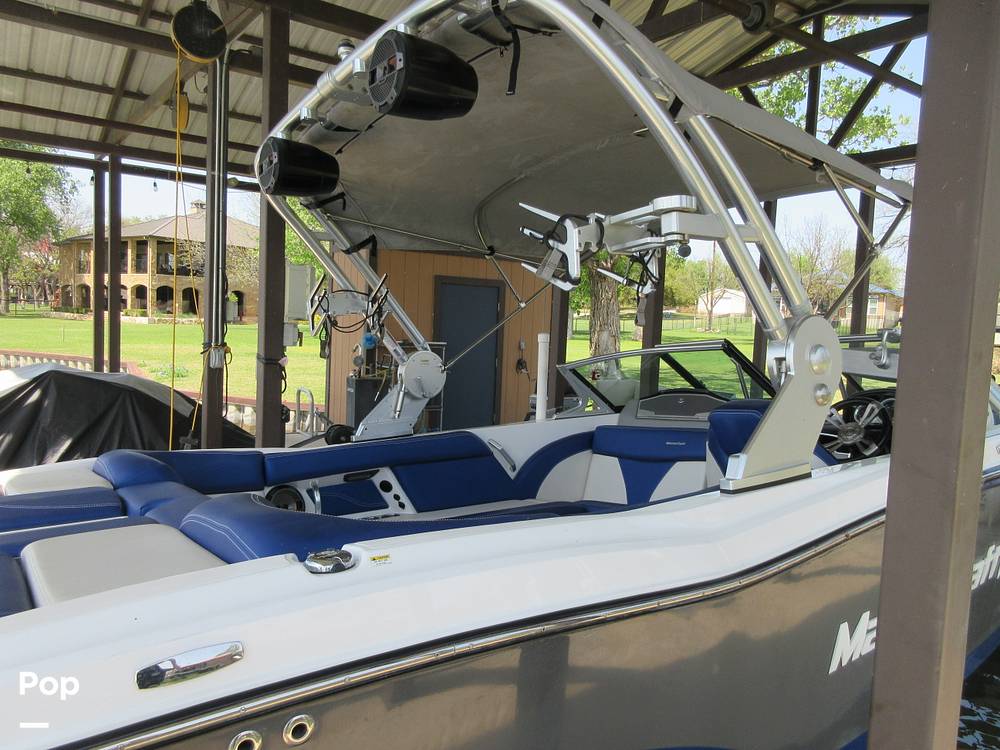 Slide: The Image of Mastercraft X23 2018 - 15302212