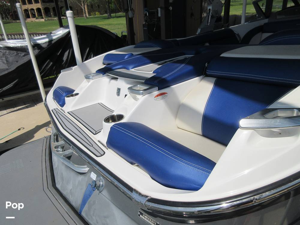 Slide: The Image of Mastercraft X23 2018 - 15302218