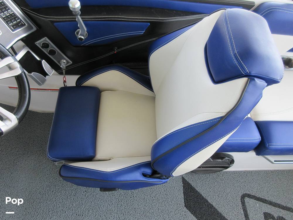 Slide: The Image of Mastercraft X23 2018 - 15302422