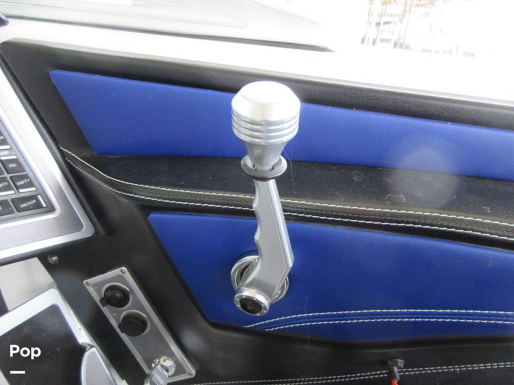 Slide: The Image of Mastercraft X23 2018 - 15302428