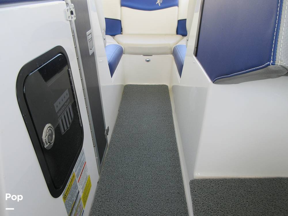 Slide: The Image of Mastercraft X23 2018 - 15302442