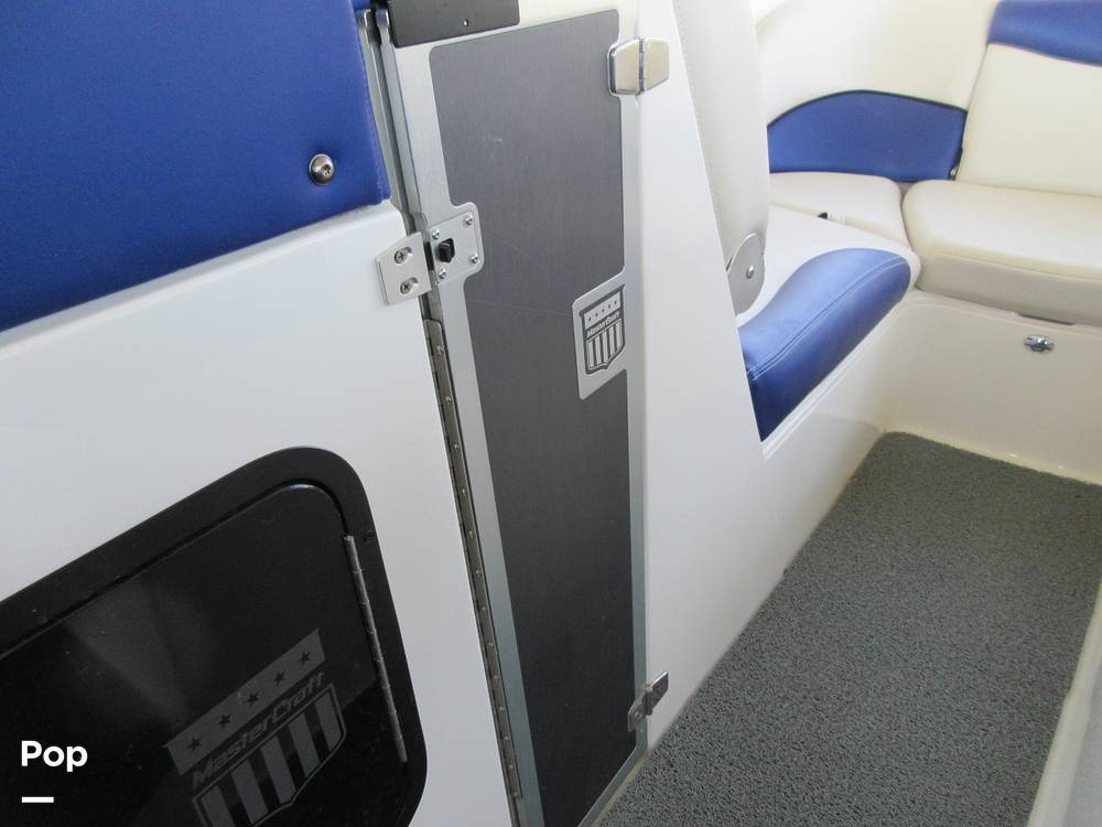 Slide: The Image of Mastercraft X23 2018 - 15302443