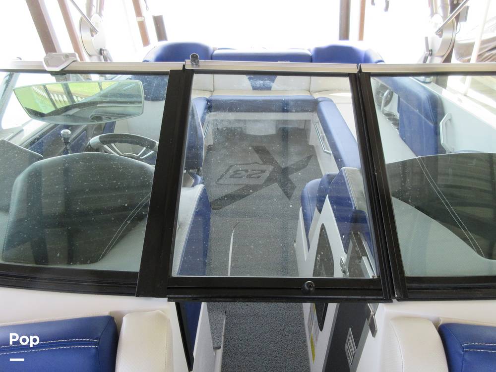 Slide: The Image of Mastercraft X23 2018 - 15302465