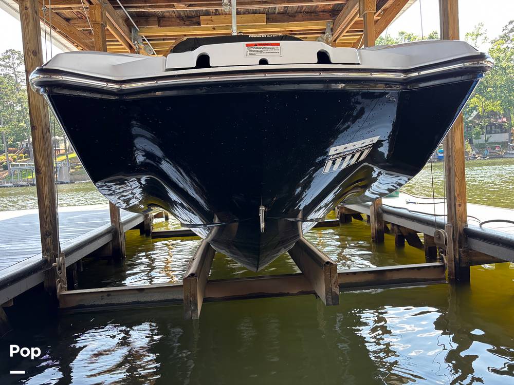 Slide: The Image of Mastercraft X23 2018 - 15648608