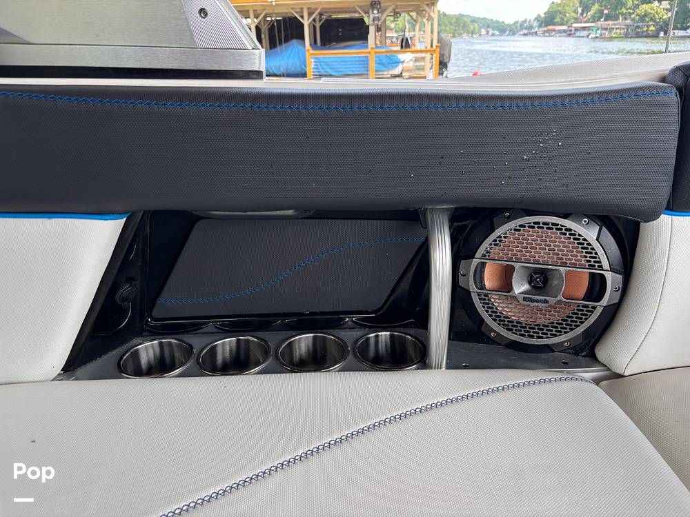 Slide: The Image of Mastercraft X23 2018 - 15648635