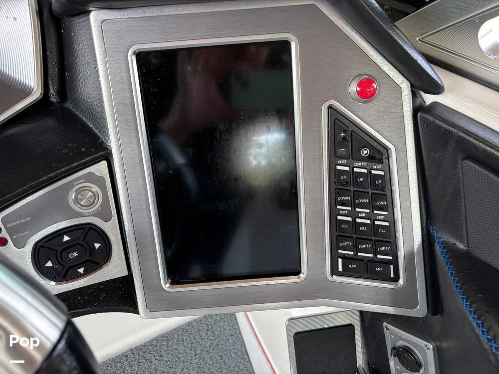 Slide: The Image of Mastercraft X23 2018 - 15648641