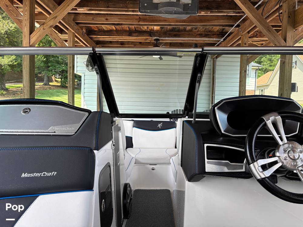 Slide: The Image of Mastercraft X23 2018 - 15648647