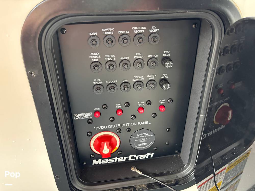 Slide: The Image of Mastercraft X23 2018 - 15648650