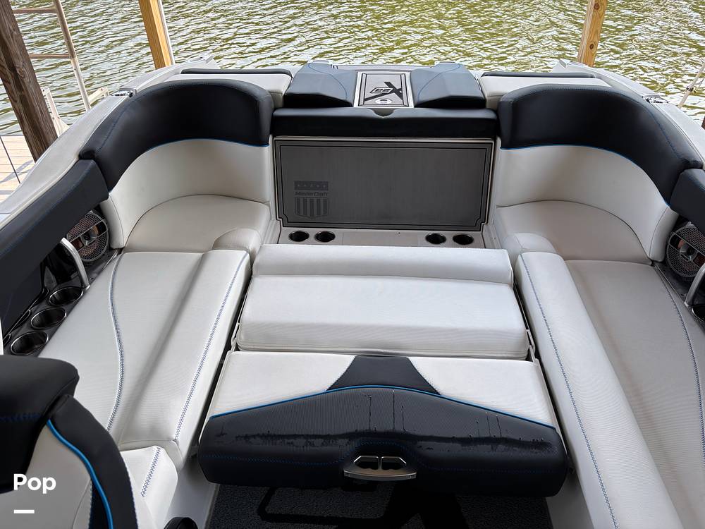 Slide: The Image of Mastercraft X23 2018 - 15648666