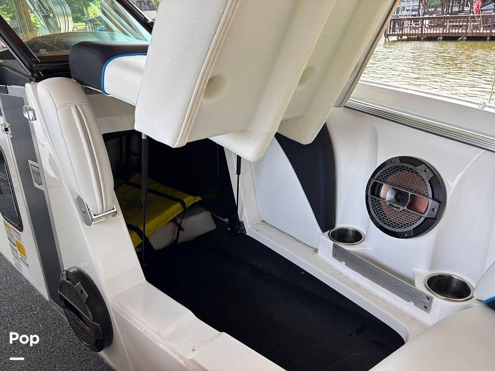 Slide: The Image of Mastercraft X23 2018 - 15648675