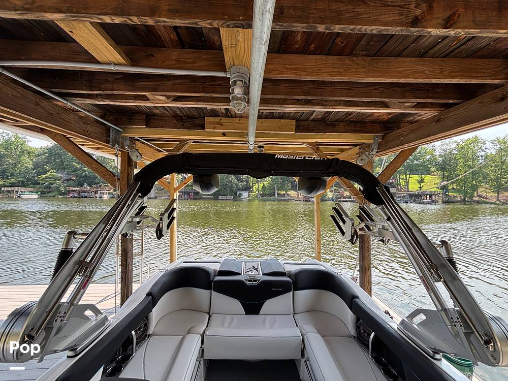 Slide: The Image of Mastercraft X23 2018 - 15648685