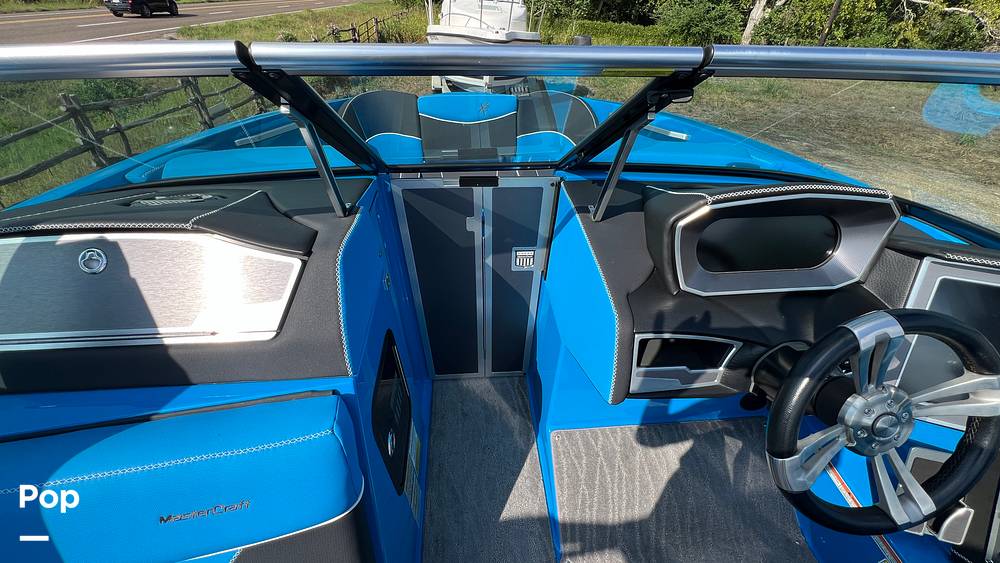 Slide: The Image of Mastercraft X23 2018 - 14736635