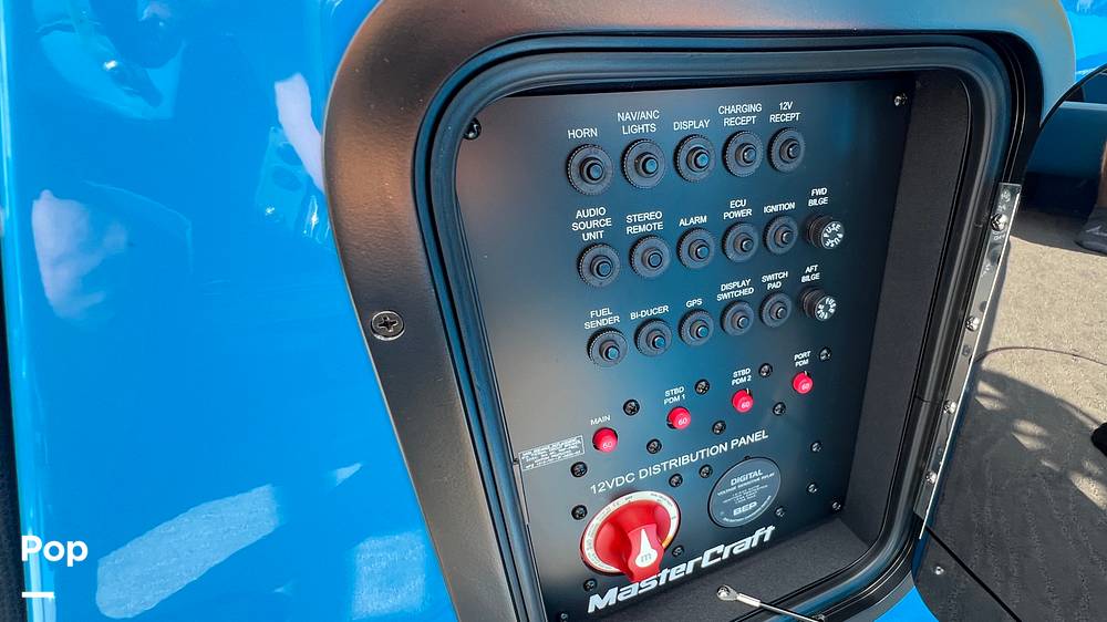 Slide: The Image of Mastercraft X23 2018 - 14736638