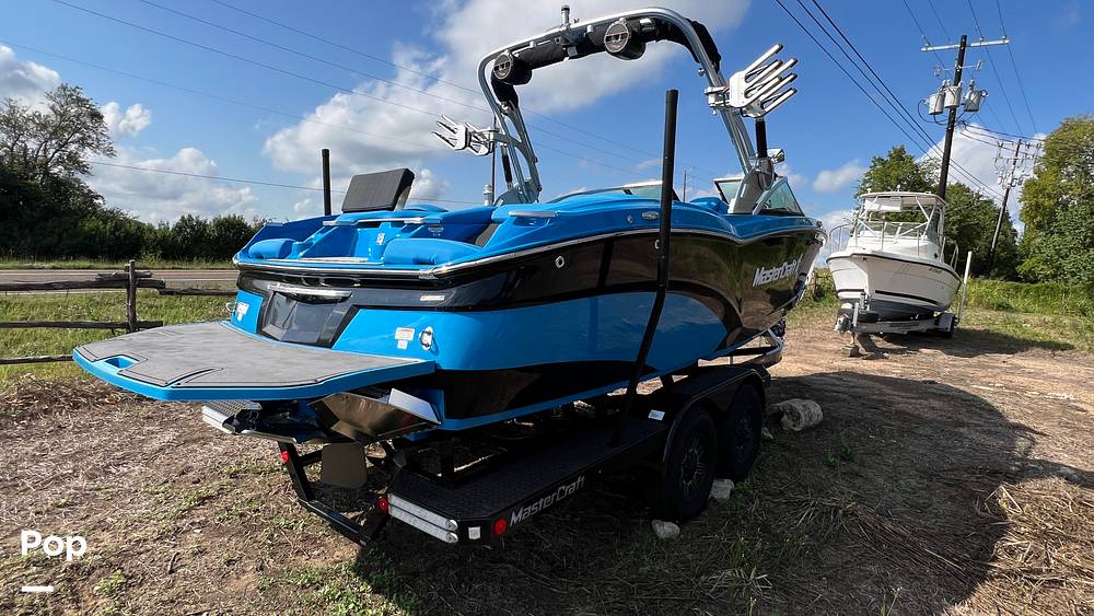 Slide: The Image of Mastercraft X23 2018 - 14736711