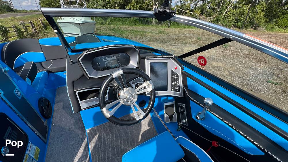 Slide: The Image of Mastercraft X23 2018 - 14736693