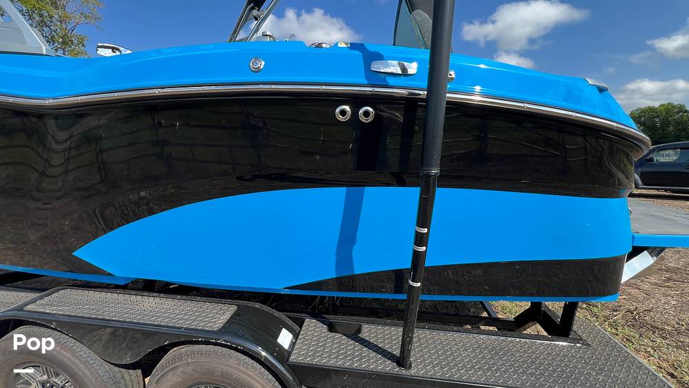 Slide: The Image of Mastercraft X23 2018 - 14736720
