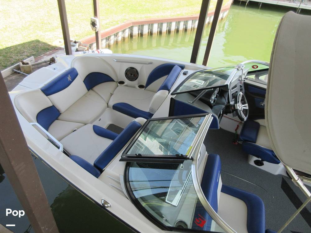 Slide: The Image of Mastercraft X23 2018 - 15302317