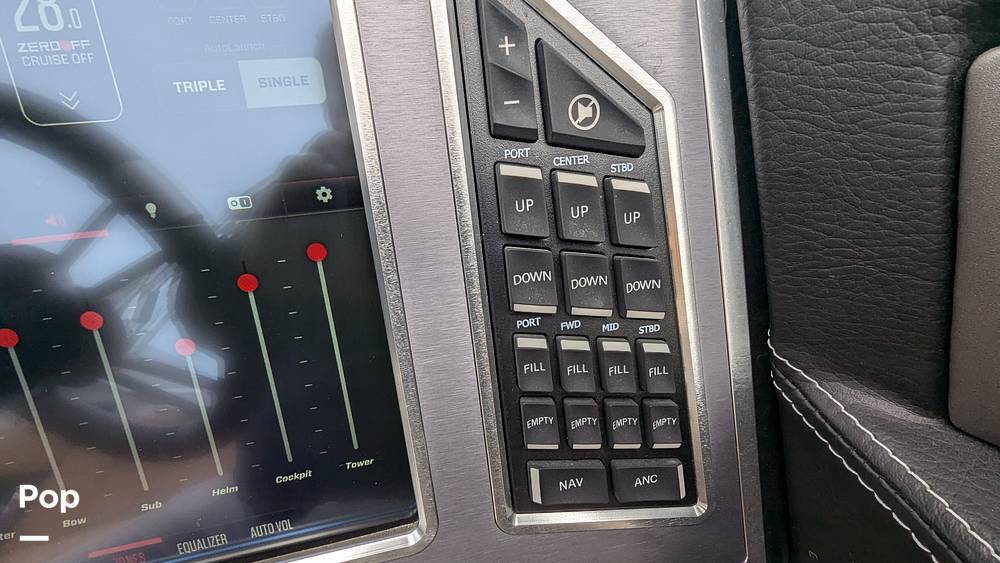 Slide: The Image of Mastercraft X24 2020 - 14943974