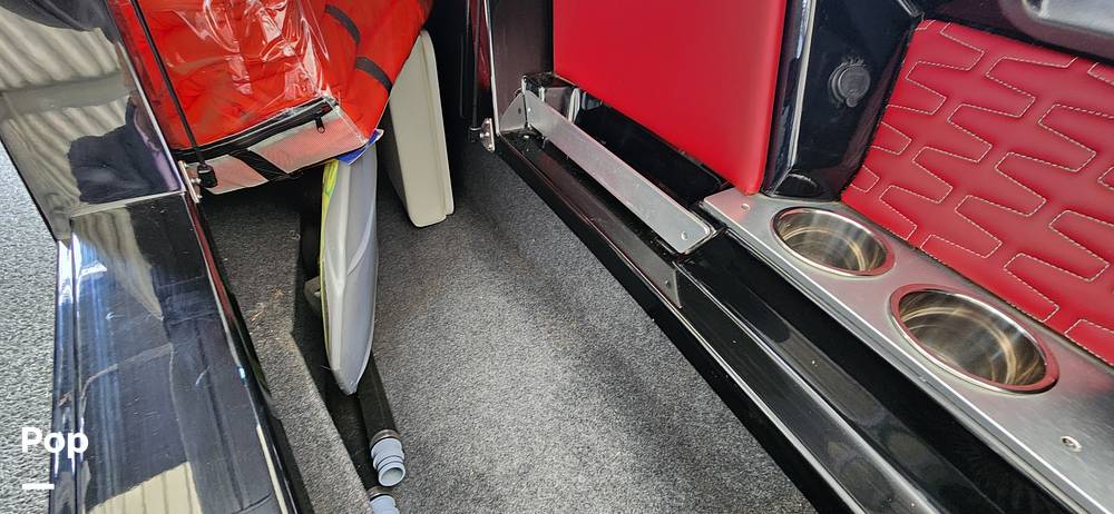 Slide: The Image of Mastercraft X24 2020 - 15300983