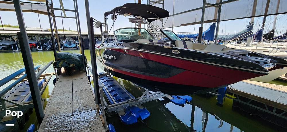 Slide: The Image of Mastercraft X24 2020 - 15300804