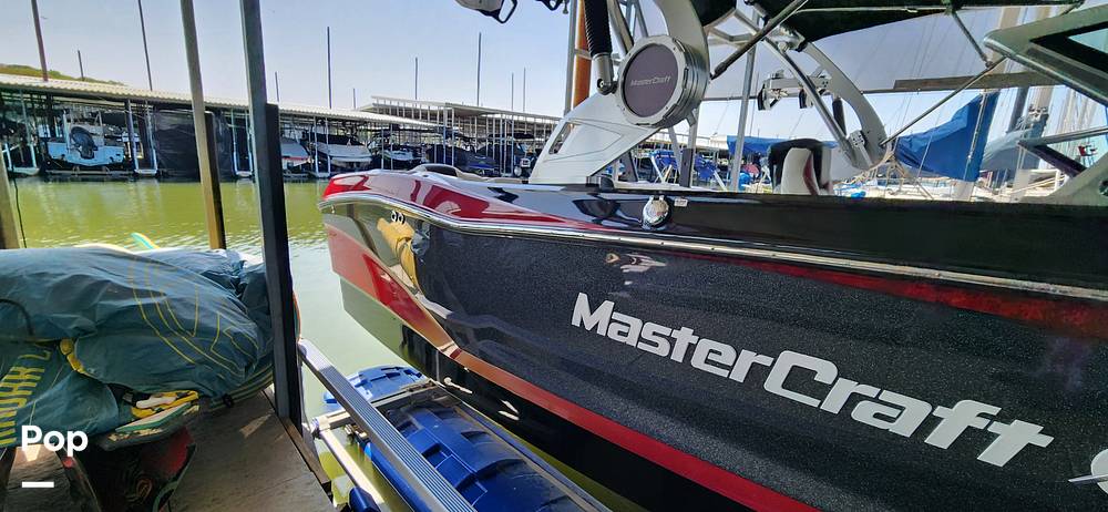 Slide: The Image of Mastercraft X24 2020 - 15300807