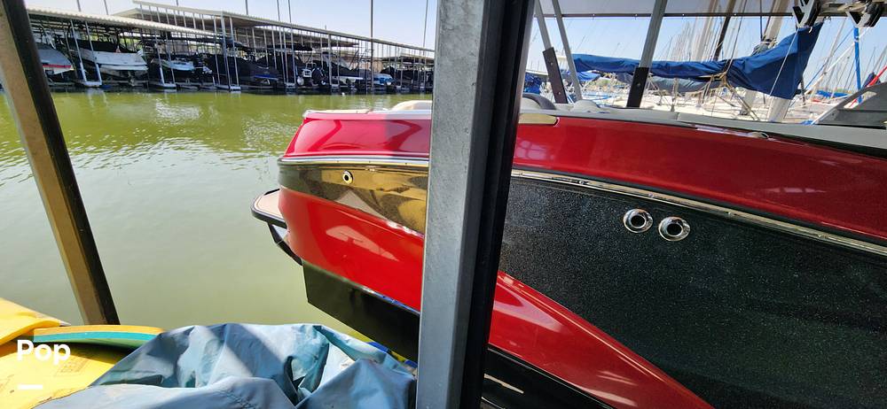 Slide: The Image of Mastercraft X24 2020 - 15300813