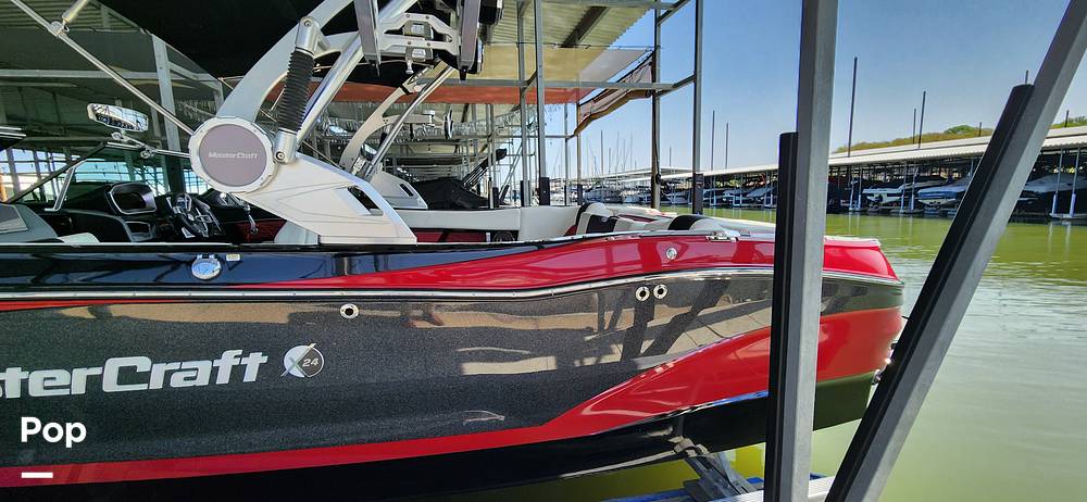Slide: The Image of Mastercraft X24 2020 - 15300824