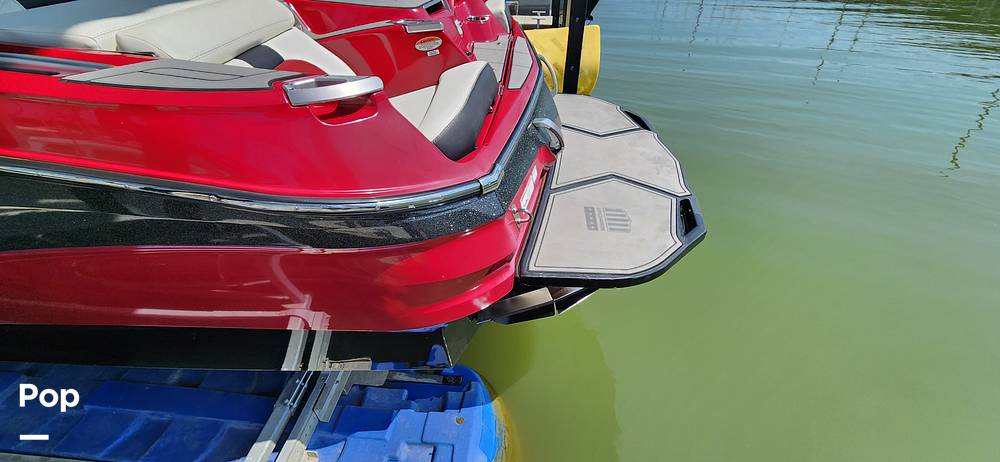 Slide: The Image of Mastercraft X24 2020 - 15300901