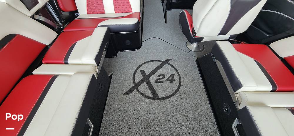 Slide: The Image of Mastercraft X24 2020 - 15300921