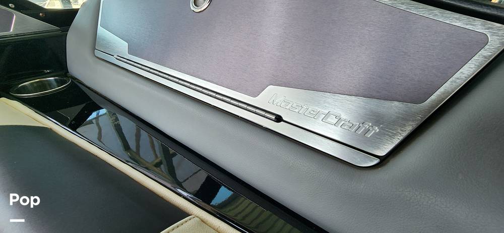 Slide: The Image of Mastercraft X24 2020 - 15300942