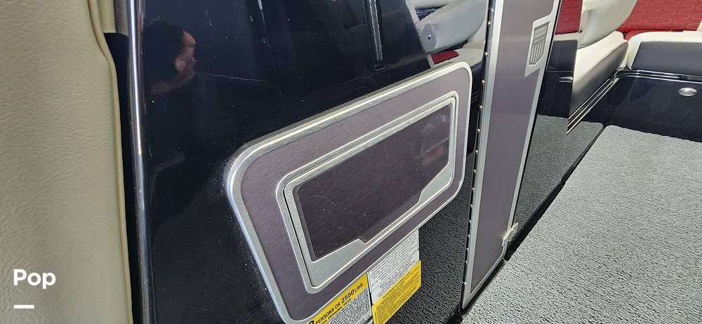 Slide: The Image of Mastercraft X24 2020 - 15300945