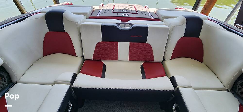 Slide: The Image of Mastercraft X24 2020 - 15300951