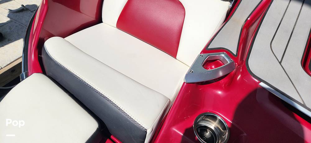 Slide: The Image of Mastercraft X24 2020 - 15300958