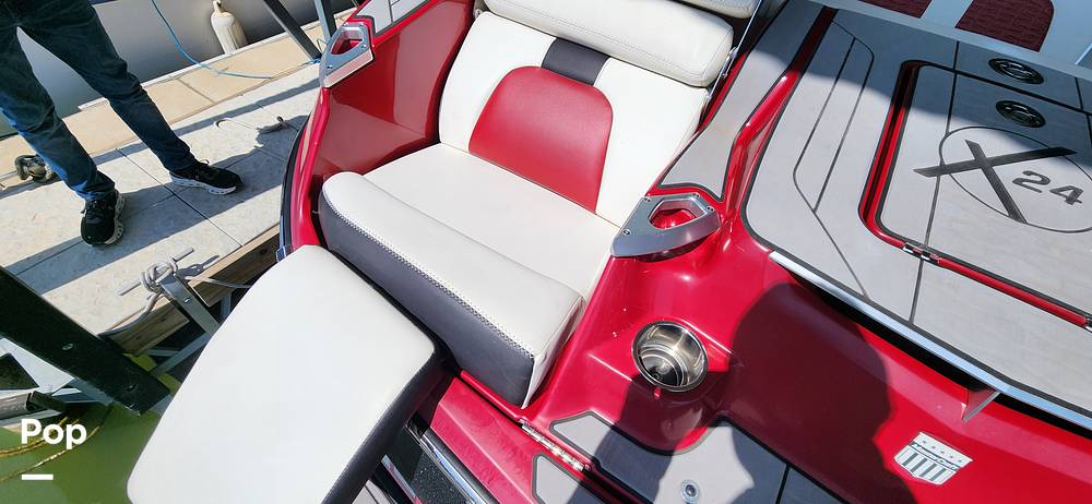 Slide: The Image of Mastercraft X24 2020 - 15300965