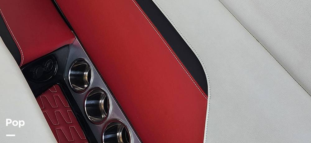 Slide: The Image of Mastercraft X24 2020 - 15300967