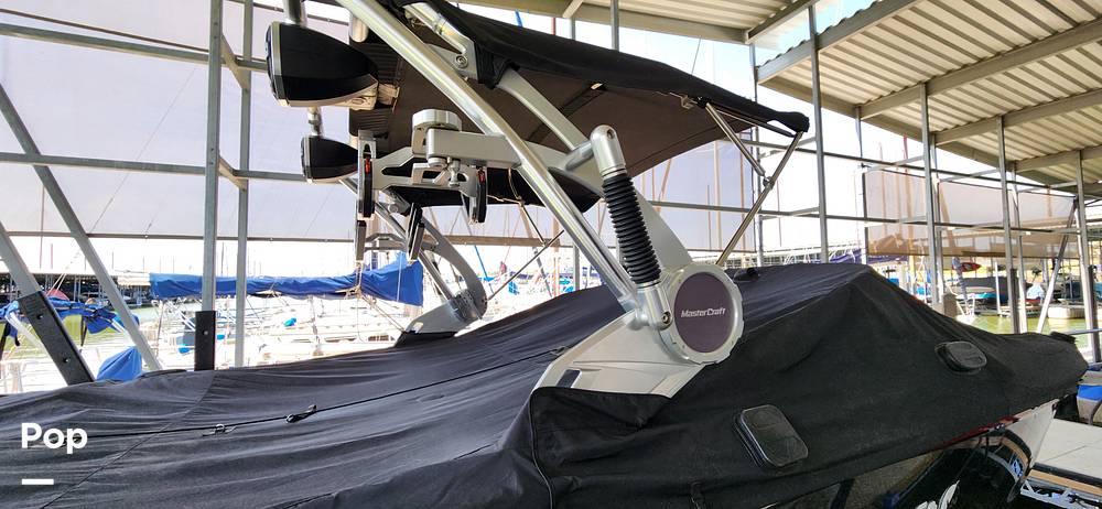 Slide: The Image of Mastercraft X24 2020 - 15301000