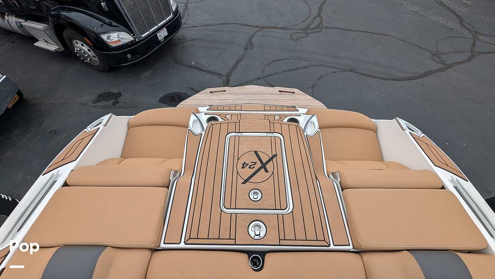 Slide: The Image of Mastercraft X24 2020 - 14943953