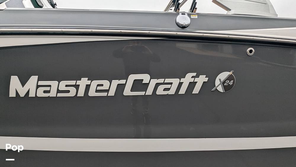 Slide: The Image of Mastercraft X24 2020 - 14943870