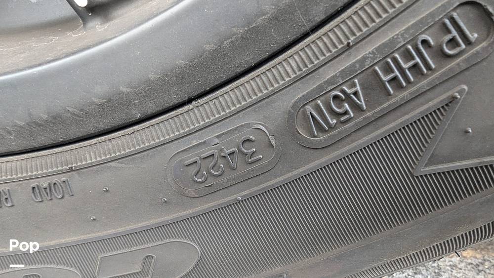 Slide: The Image of Mastercraft X24 2020 - 14943882