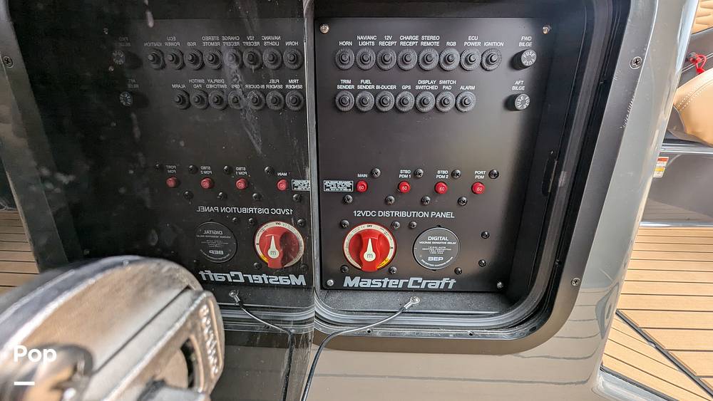 Slide: The Image of Mastercraft X24 2020 - 14943909