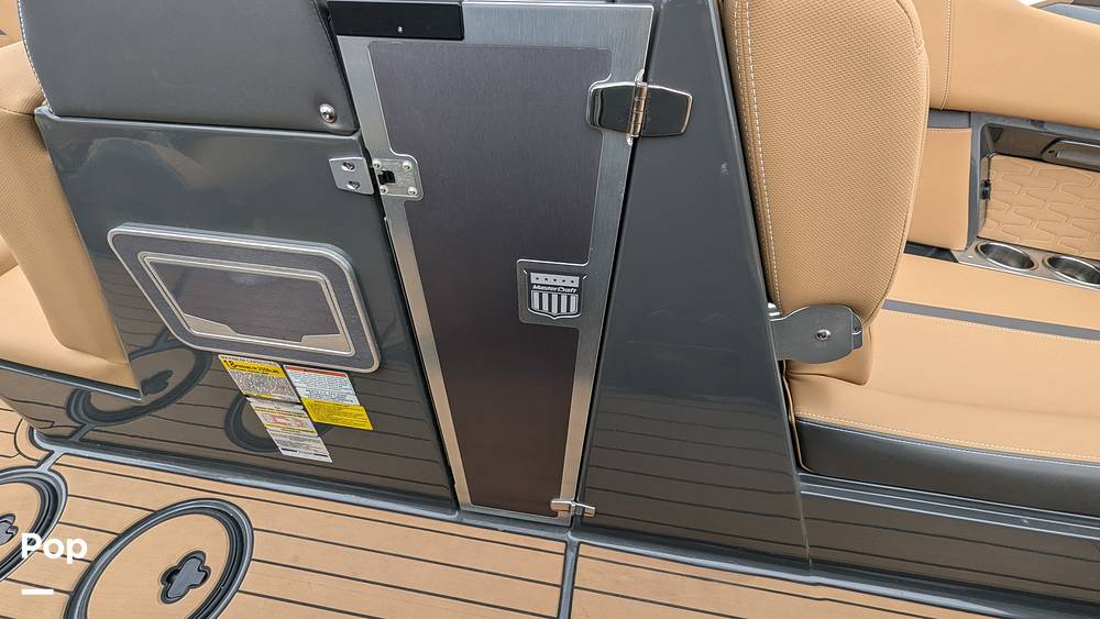 Slide: The Image of Mastercraft X24 2020 - 14943911