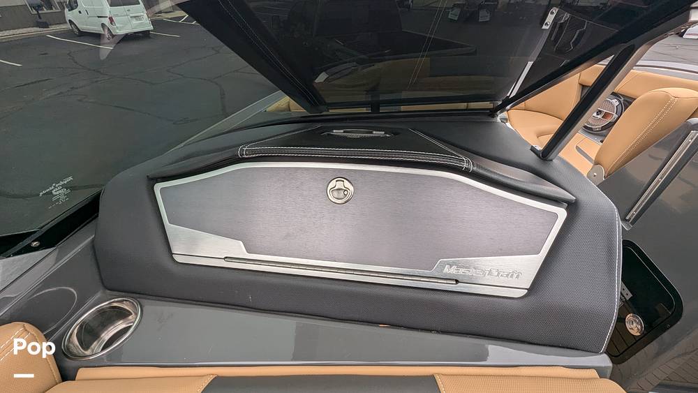Slide: The Image of Mastercraft X24 2020 - 14943914
