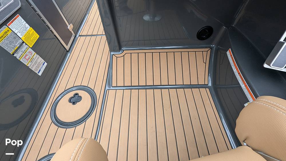Slide: The Image of Mastercraft X24 2020 - 14943922
