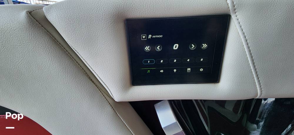 Slide: The Image of Mastercraft X24 2020 - 15300935