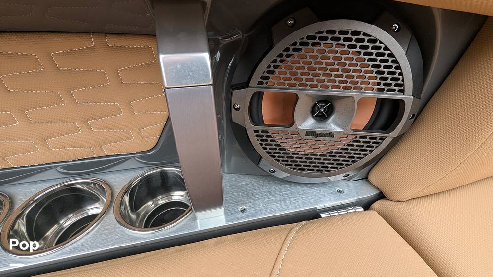 Slide: The Image of Mastercraft X24 2020 - 14943936