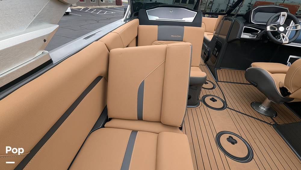 Slide: The Image of Mastercraft X24 2020 - 14943942